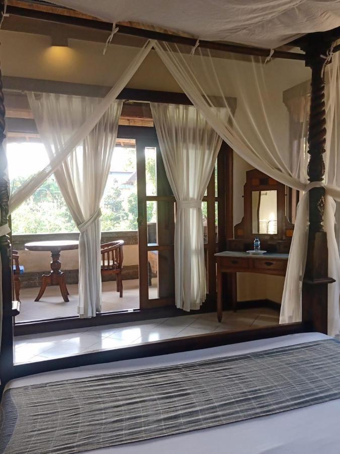 Family Guest House Ubud  Bagian luar foto